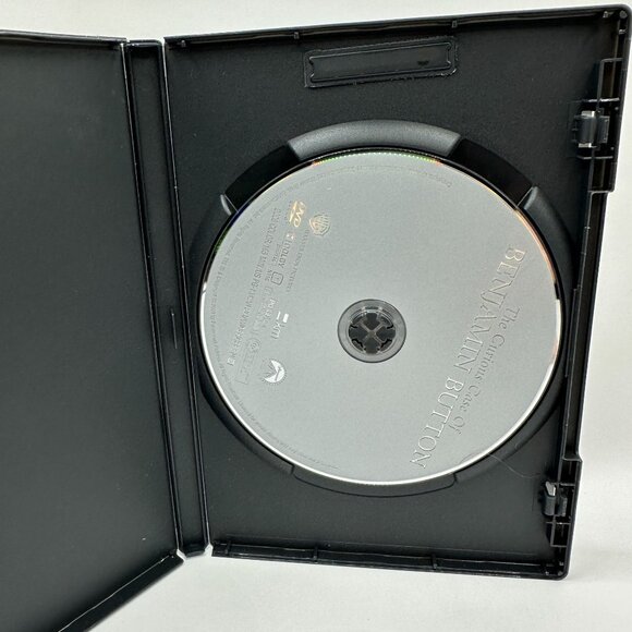 The Curious Case Of Benjamin Button DVD Brad Pitt Cate Blanchett 2008 PG13 - Picture 3 of 3